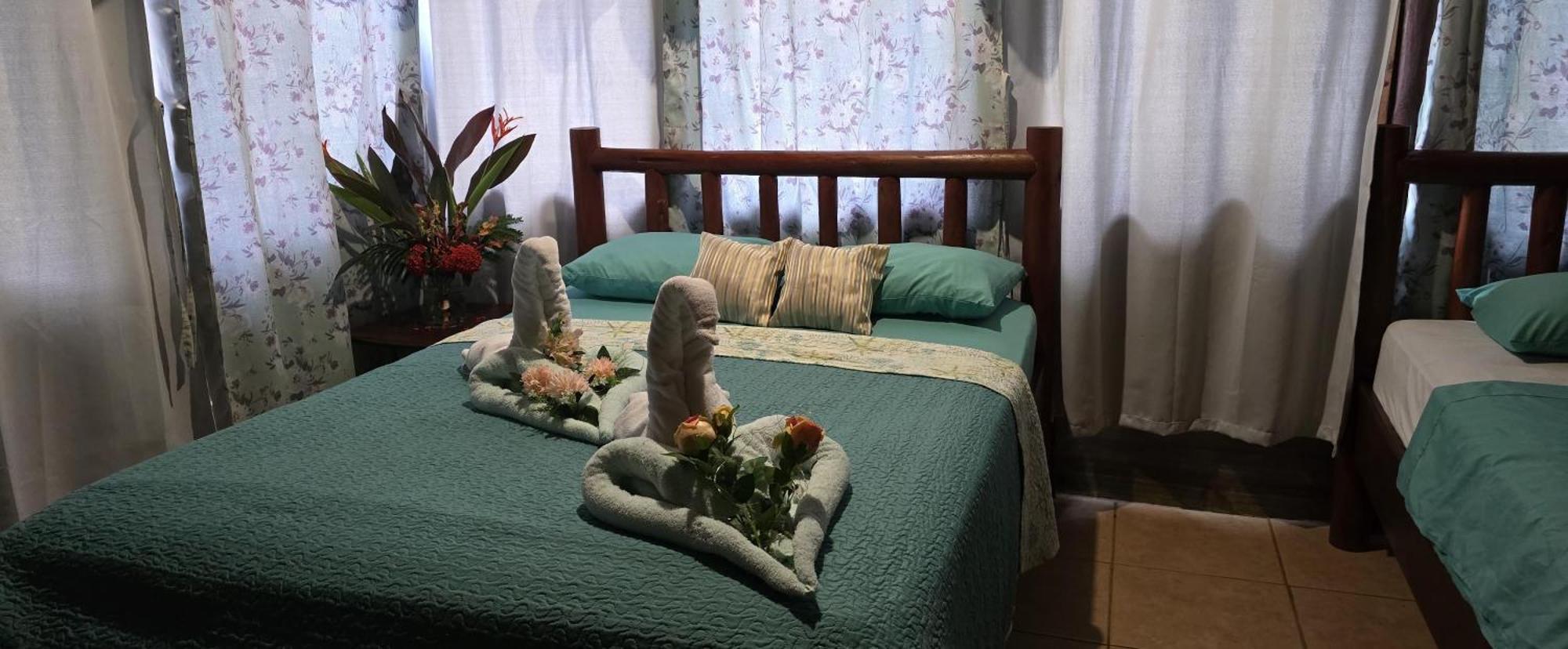 Hotel Canto De Ballenas อูวีตา ภายนอก รูปภาพ